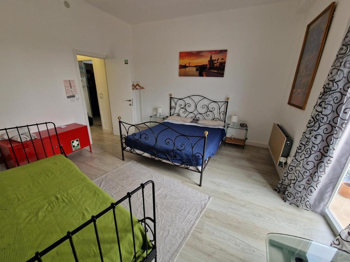 Betis Del Oro Appartamento Siviglia Esterno foto